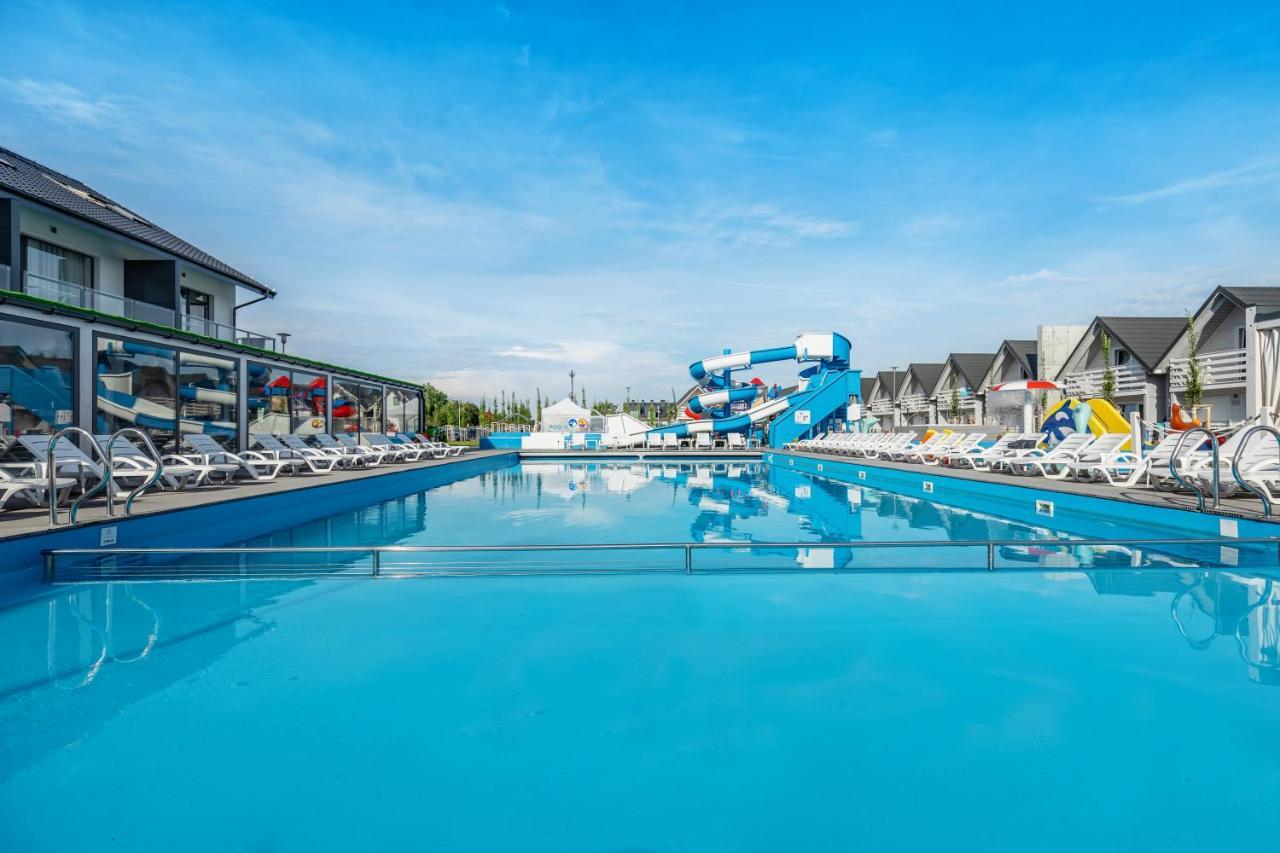 Holiday Park & Resort Grzybowo Гжибово Екстериор снимка