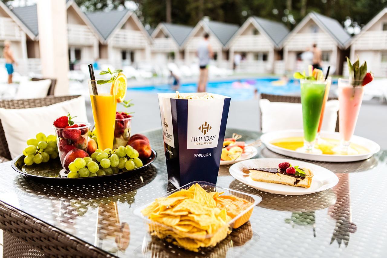 Holiday Park & Resort Grzybowo Гжибово Екстериор снимка